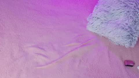 glitchdoll online show from August 7, 11:49 pm