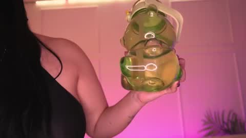 Your fav Dolly online show from July 10, 7:41 pm