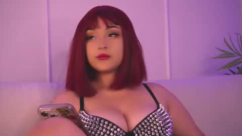 Your fav Dolly online show from August 11, 9:28 pm