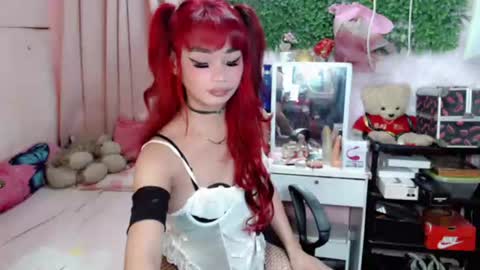 jenn online show from July 15, 2:45 am