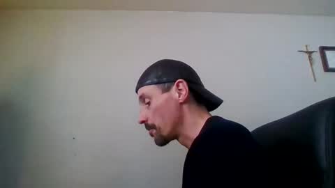gmang4242 online show from April 5, 3:53 pm