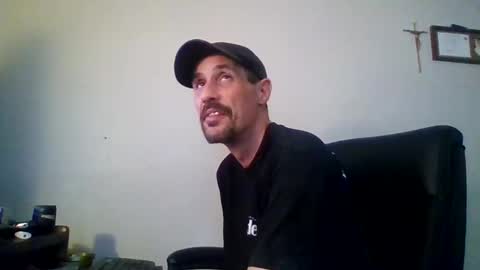 gmang4242 online show from April 10, 8:52 pm