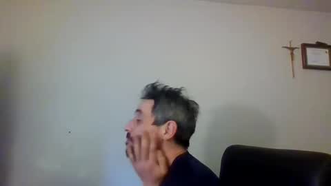 gmang4242 online show from May 9, 4:31 pm