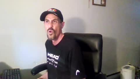 gmang4242 online show from July 11, 8:59 pm