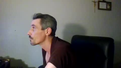gmang4242 online show from July 31, 8:47 pm