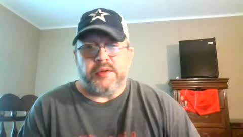 IDKIDCIDGAF online show from August 11, 3:47 pm
