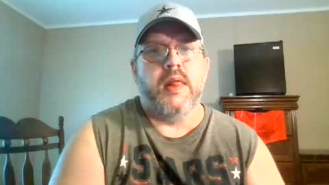 IDKIDCIDGAF online show from August 13, 3:26 pm
