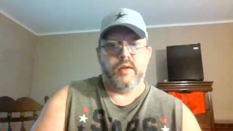 IDKIDCIDGAF online show from August 13, 10:57 pm