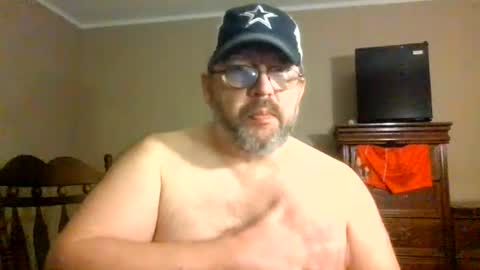 IDKIDCIDGAF online show from August 15, 12:58 am
