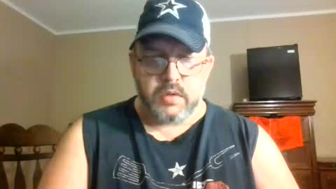 IDKIDCIDGAF online show from August 15, 2:04 am