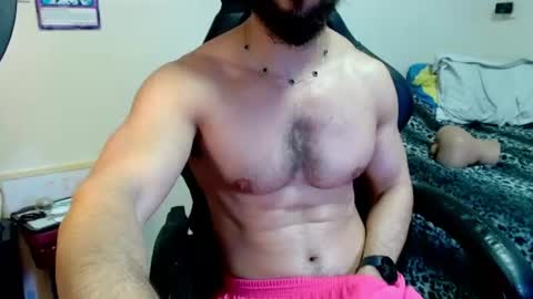 god_hunkules online show from August 8, 5:46 pm