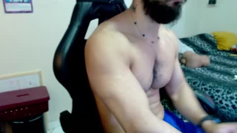 god_hunkules online show from August 10, 6:53 pm