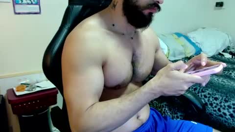 god_hunkules online show from August 12, 4:31 pm