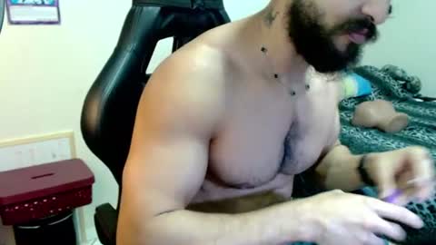god_hunkules online show from August 15, 4:44 pm