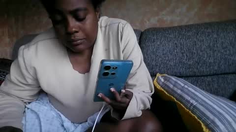 goddess_carrie online show from August 7, 6:30 pm