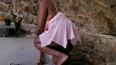 goddess_carrie online show from August 18, 12:33 pm