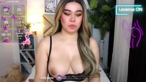 Lyka Fox online show from August 1, 1:44 am