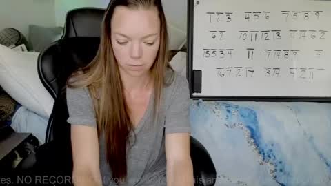Goddess of Mars twitter thegoddessmindy online show from May 26, 6:53 pm