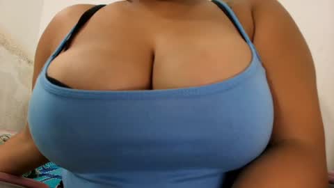 CHANELL online show from August 5, 3:48 am