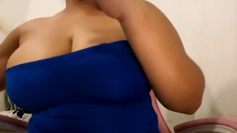CHANELL online show from August 7, 2:22 am