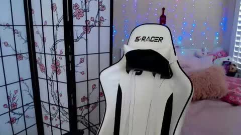 Goddess Lilith  - 111 tks to PM online show from May 17, 8:32 pm