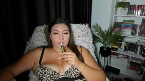 Mistress Mary online show from August 28, 12:08 am