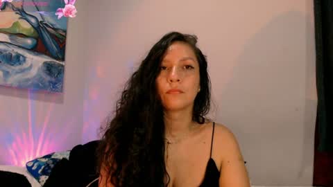  Naih Reyes online show from August 10, 11:55 am