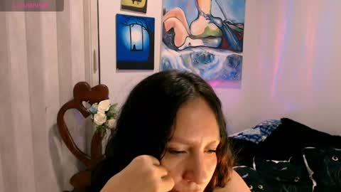  Naih Reyes online show from August 14, 10:19 am