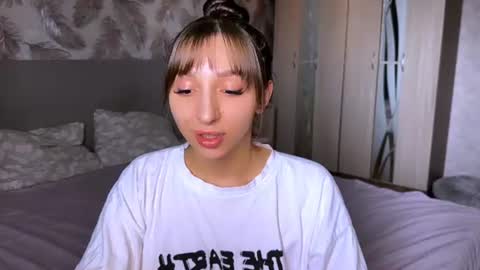 goddesssooul online show from August 1, 5:57 am