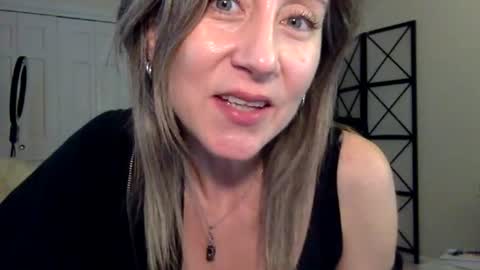 goddesstkelly online show from August 14, 5:38 pm