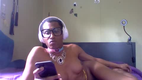 goddexx_kii online show from May 13, 5:35 pm