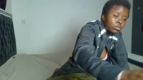 godess_lunah online show from August 15, 1:26 pm