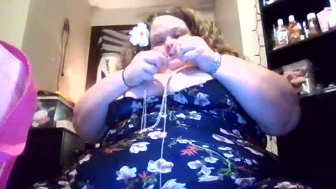godessisabella online show from July 24, 7:22 am