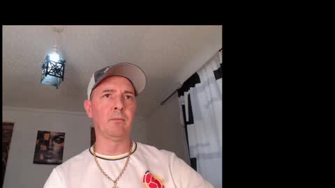 godfredaniels online show from April 18, 5:44 pm