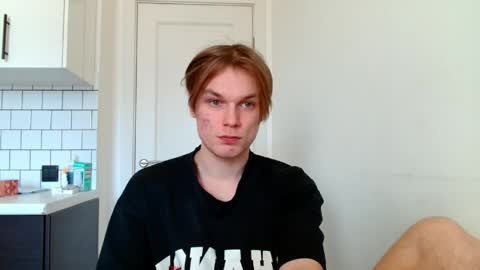 Daniel online show from April 1, 1:42 pm