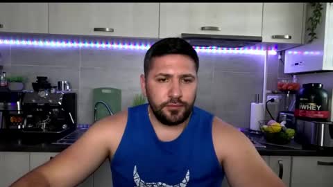 gold_alpha_boy online show from June 19, 3:12 pm