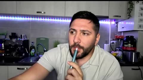 gold_alpha_boy online show from June 19, 5:57 pm