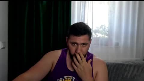 gold_alpha_boy online show from June 21, 9:32 am