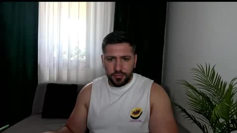 gold_alpha_boy online show from June 27, 11:57 am