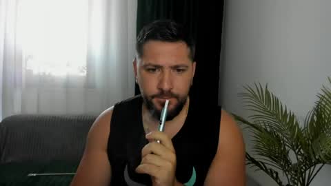 gold_alpha_boy online show from July 16, 6:03 am