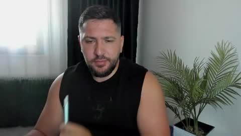 gold_alpha_boy online show from July 19, 4:03 am