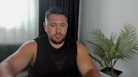 gold_alpha_boy online show from July 19, 6:15 am