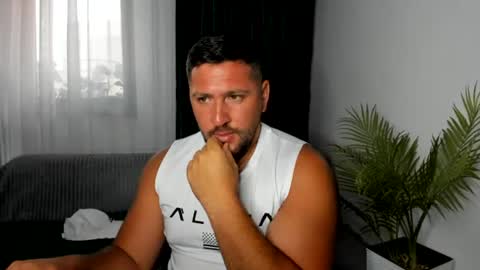 gold_alpha_boy online show from August 5, 5:00 pm