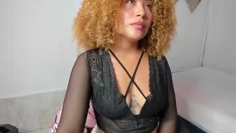 Fresita online show from July 15, 6:31 pm