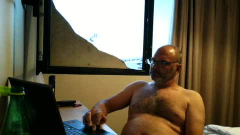 goldaze online show from June 18, 7:36 pm