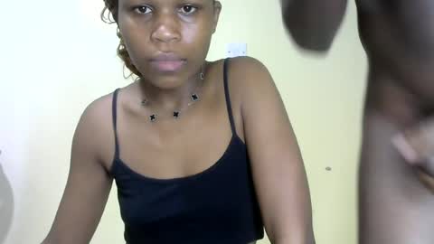 Lover birds online show from August 13, 1:58 pm