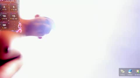Goldendesyre  online show from April 30, 12:24 am