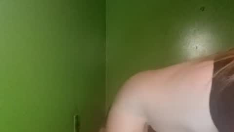goldendoll1704 online show from August 1, 3:01 am
