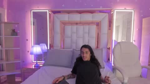 goldentemptation_ online show from July 17, 7:36 pm