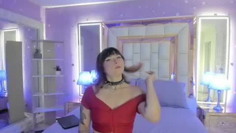 goldentemptation_ online show from July 20, 7:28 pm